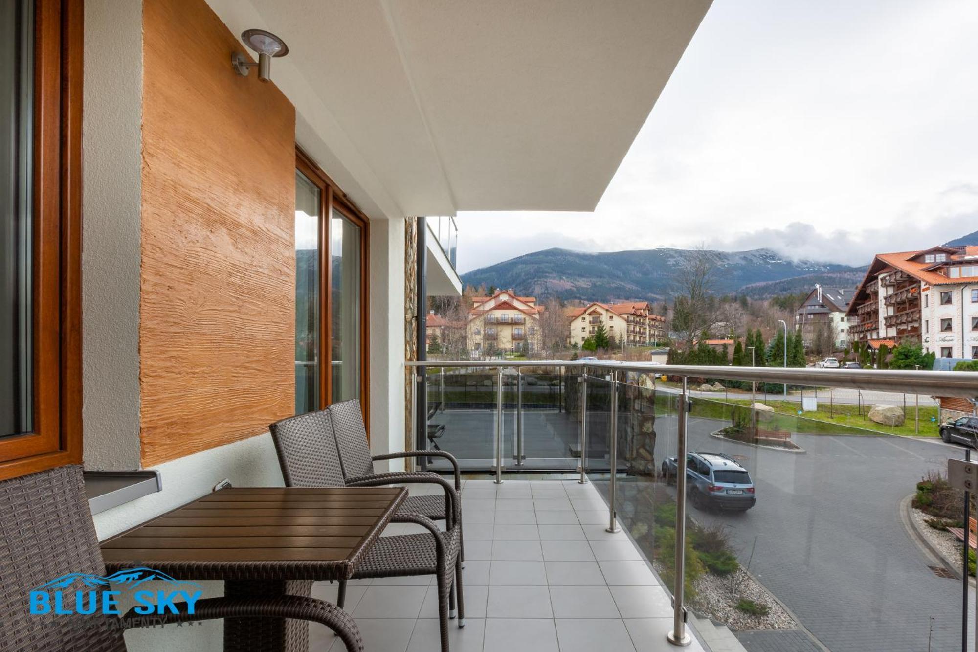 Apartamenty Bluesky: Mountain View Retreat in Karpacz Exterior photo